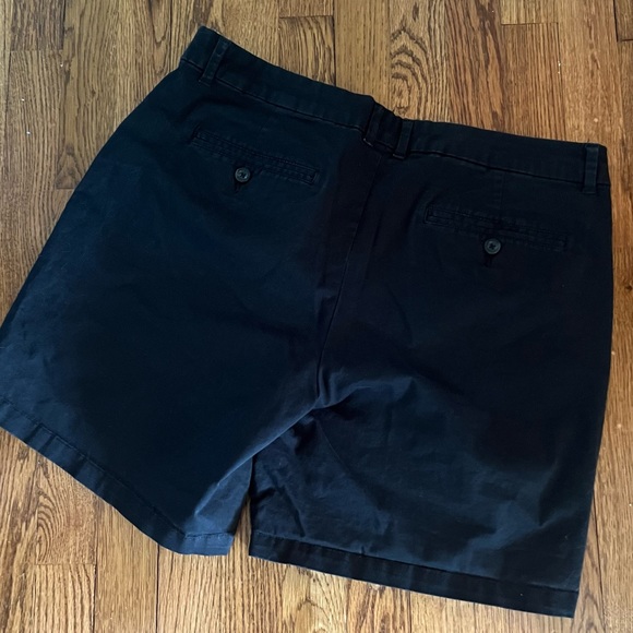 GAP The Boyfriend Short black size 14 - Picture 3 of 3